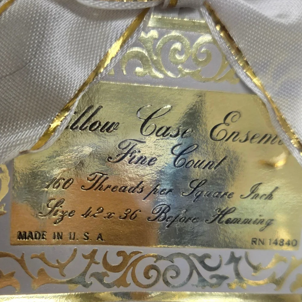 MCM Vintage NWT Mr. & Mrs. Ensemble Pillowcase Set 160 TC